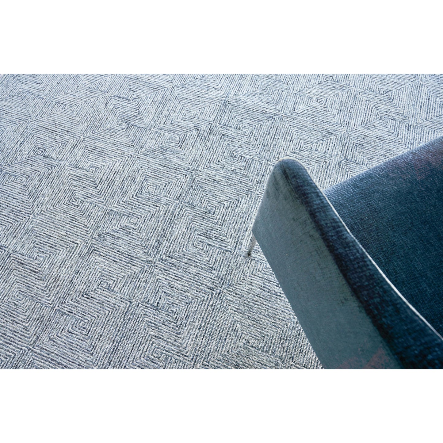 003 SI-2222136 | Additional Silo | Caprice 4774 Rug by Exquisite Rugs in blue, ivory. Made from new zealand wool in a unique style.