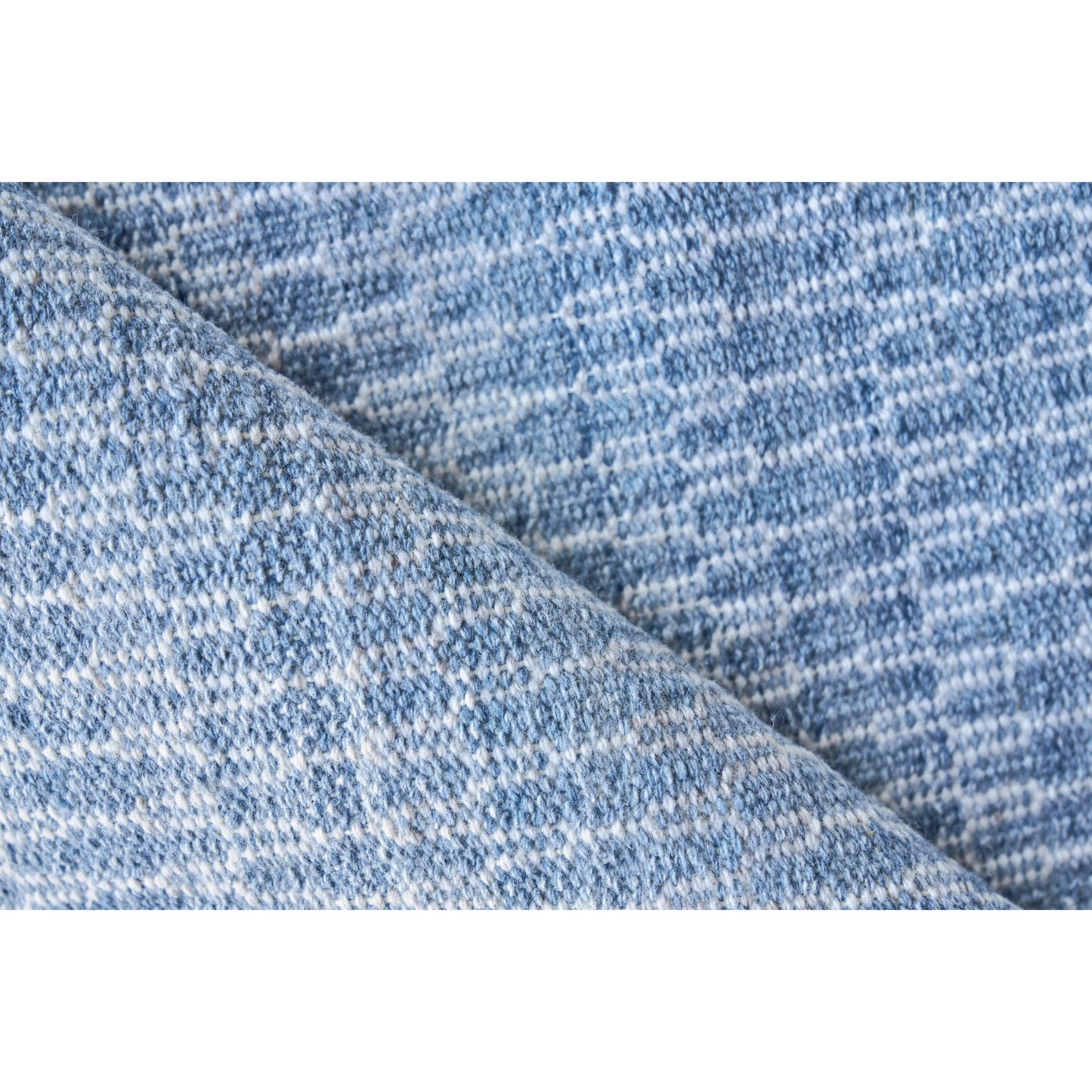 004 SI-2384290,SI-2384291 | Additional Silo | Florence 4879 Indoor/Outdoor Rug by Exquisite Rugs in light blue. Made from pet in a unique style.