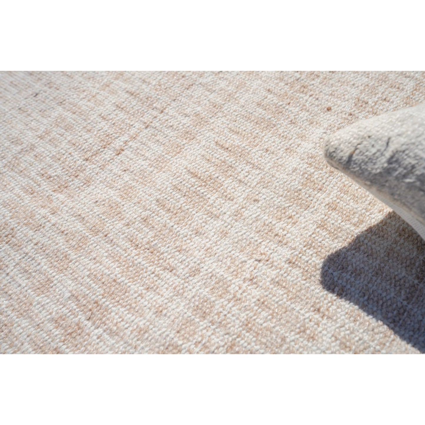 007 SI-2384295,SI-2384296 | Lifestyle | Florence 4881 Indoor/Outdoor Rug by Exquisite Rugs in light beige. Made from pet in a unique style.