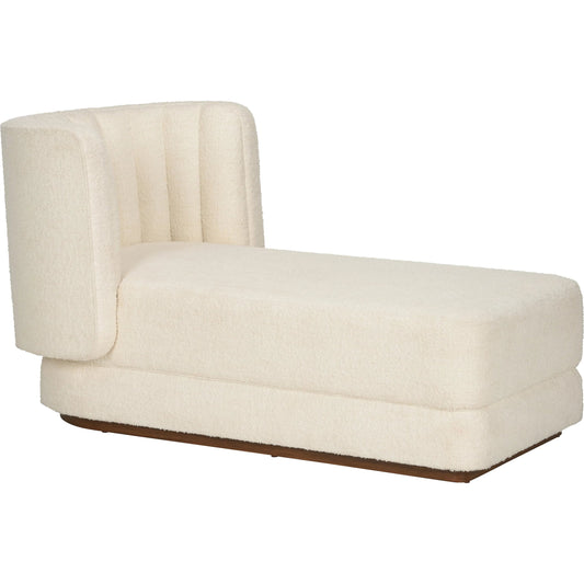 Piano Chaise by Wildwood in white, cream and cream. Made from unique in a transitional style.