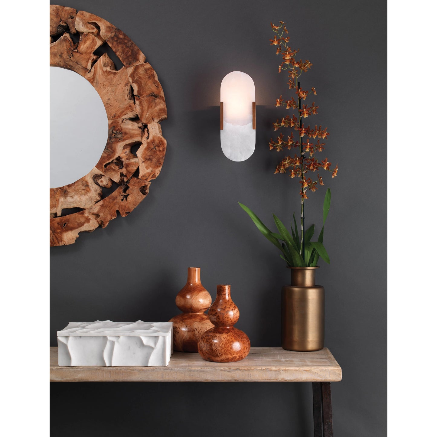 011 SR-707886 | Lifestyle | Delphi Wall Sconce by Jamie Young. Made from alabaster, steel in a eclectic & global style.