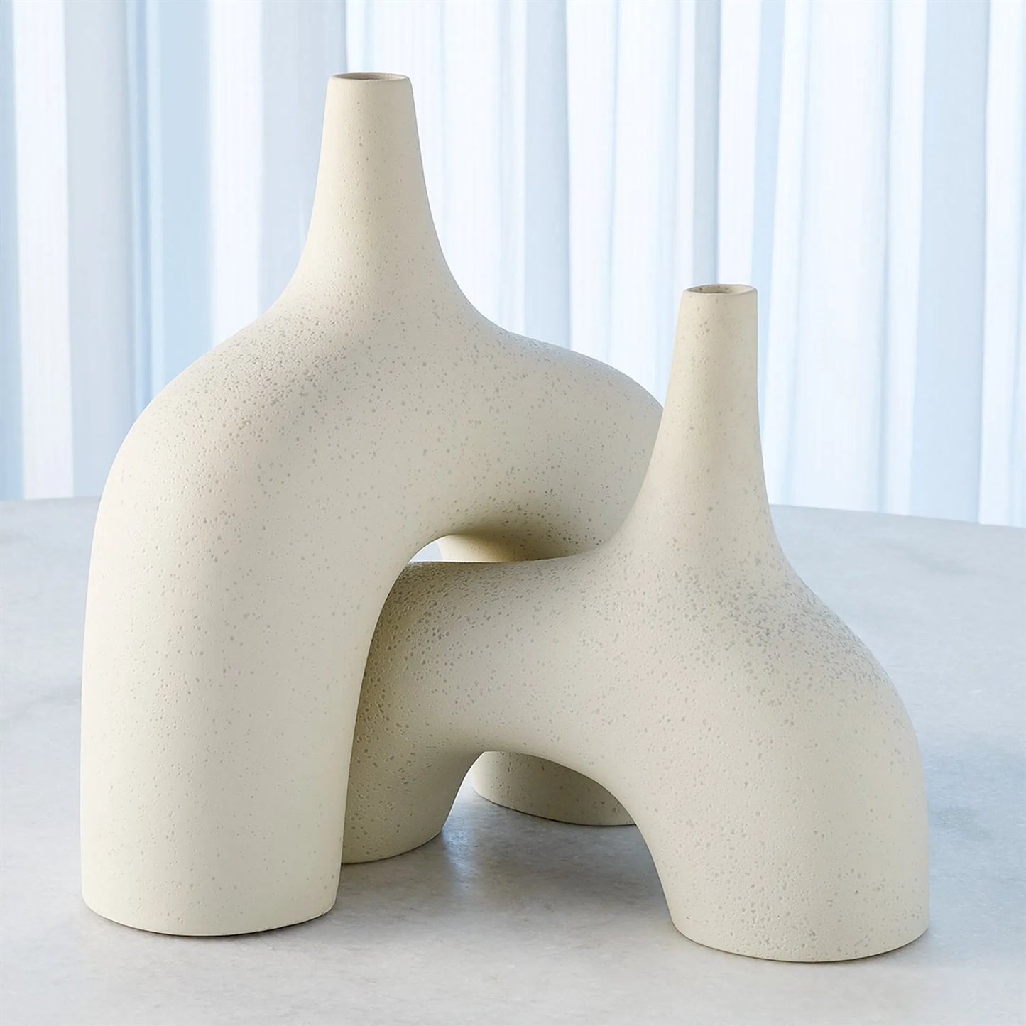 015 SR-893238,SR-893239 | Unknown | Stretch Vase by Global Views. Made from earthenware in a eclectic & global style.