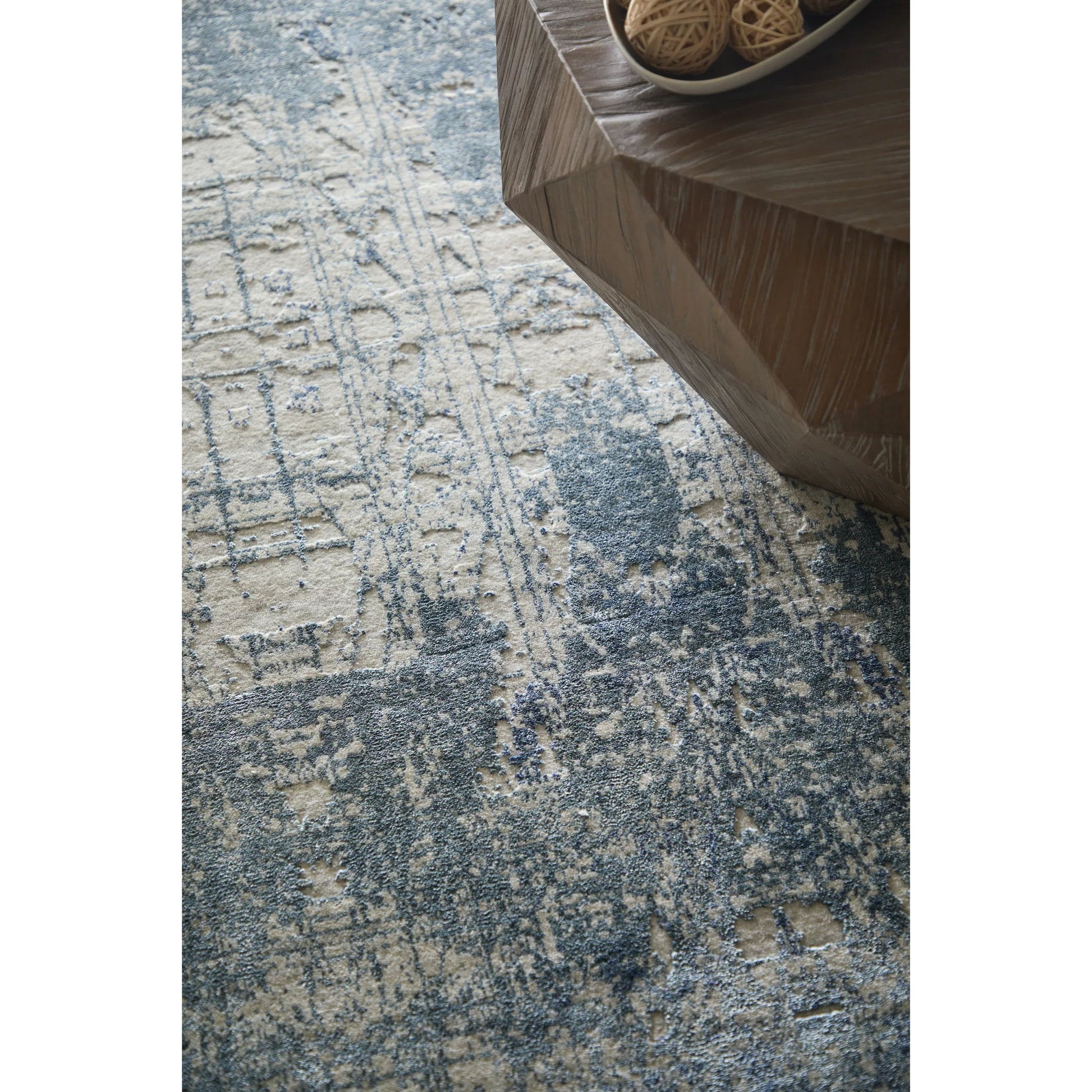 Eastfield Rug - 69AEF by Feizy in blue, ivory. Made from wool, viscose in a unique style.