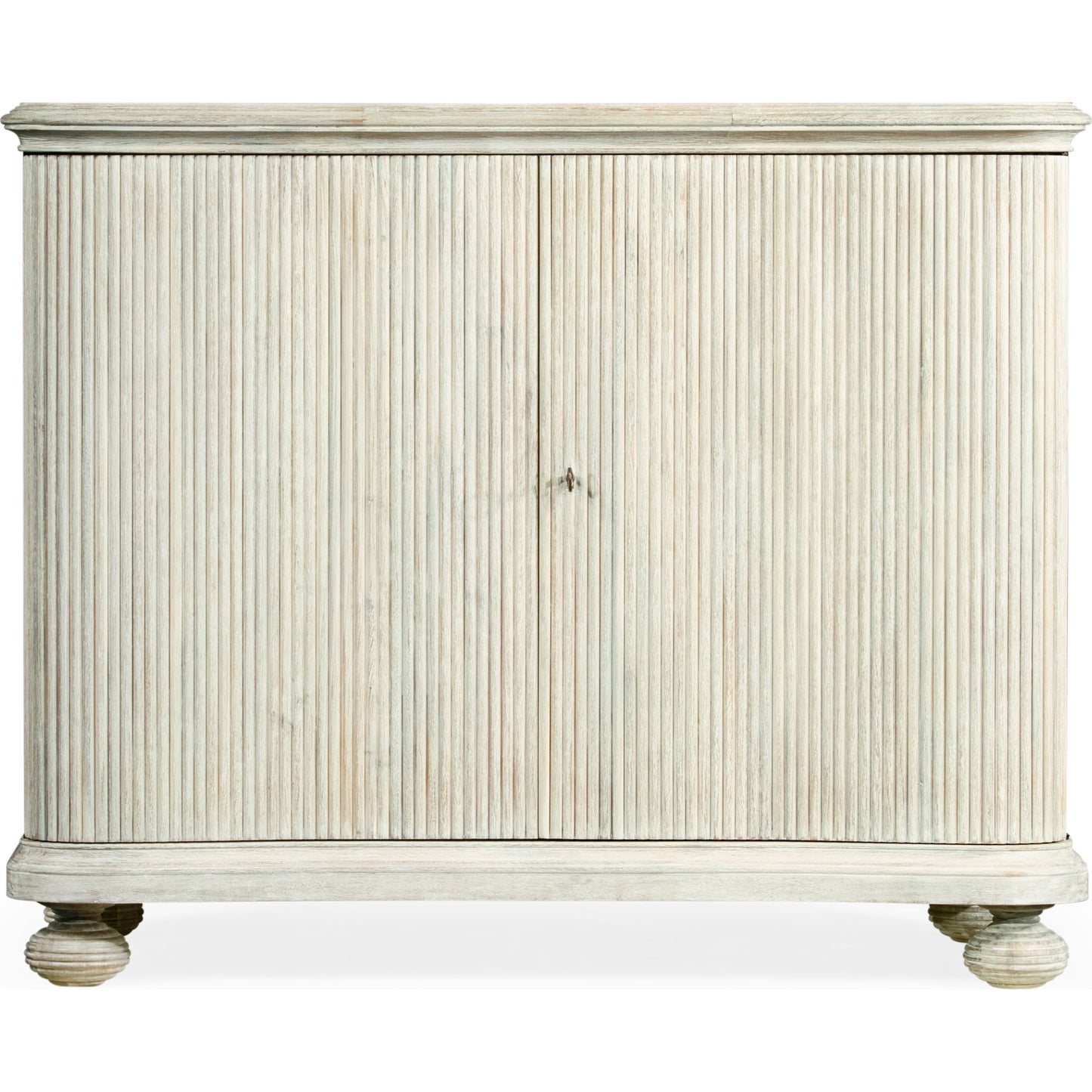 004 SR-846567 | Additional Silo | William Yeoward - Belleville Cabinet by Jonathan Charles in white and washed acacia. Made from acacia in a coastal style.