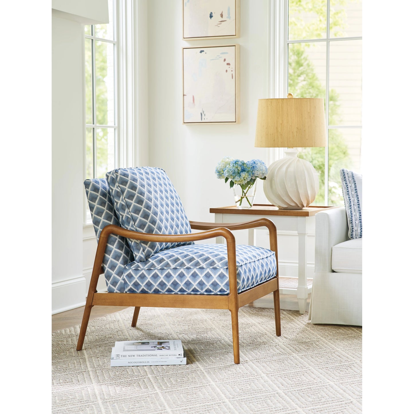 003 SI-1962977 | Lifestyle | Leblanc Chair by Barclay Butera in blue. Made from unique in a cottage & farmhouse style.