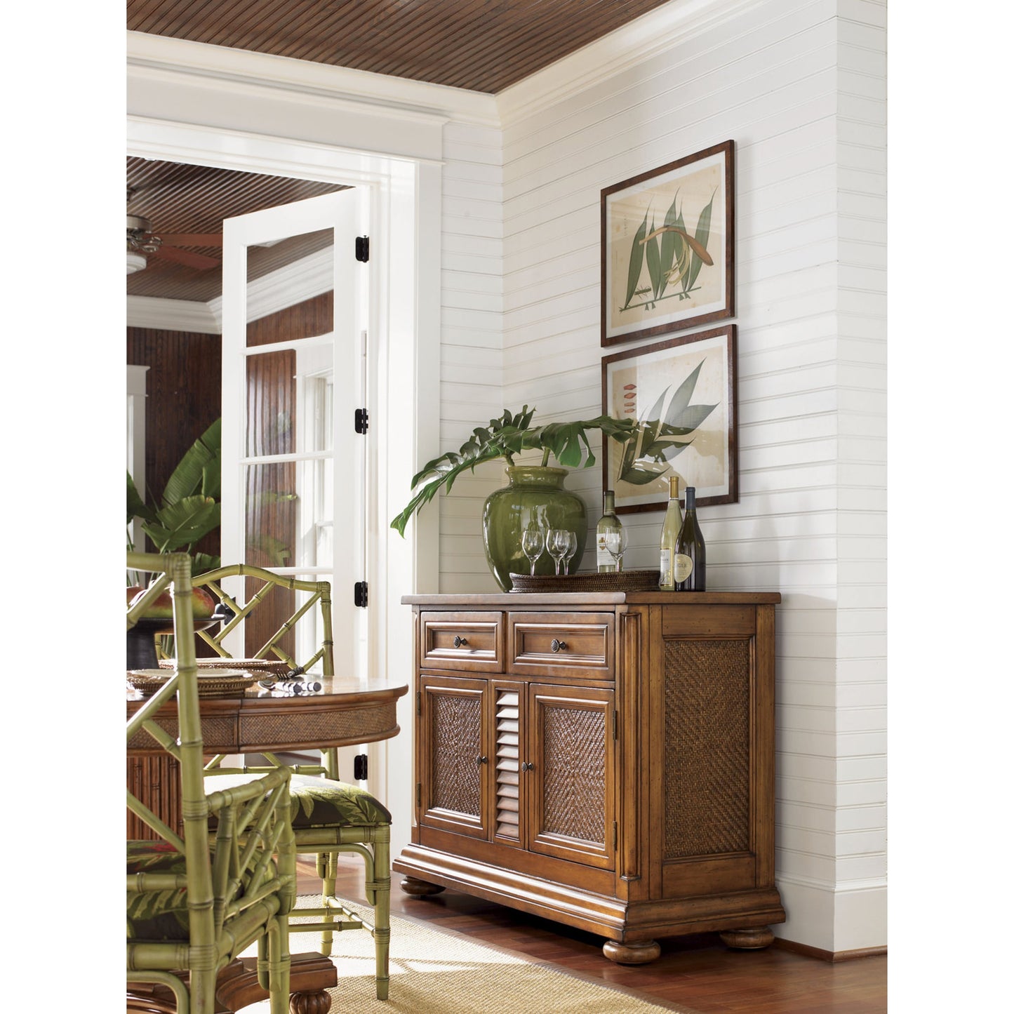 002 SR-835918 | Lifestyle | Antigua Server by Tommy Bahama Home. Made from unique in a coastal style.