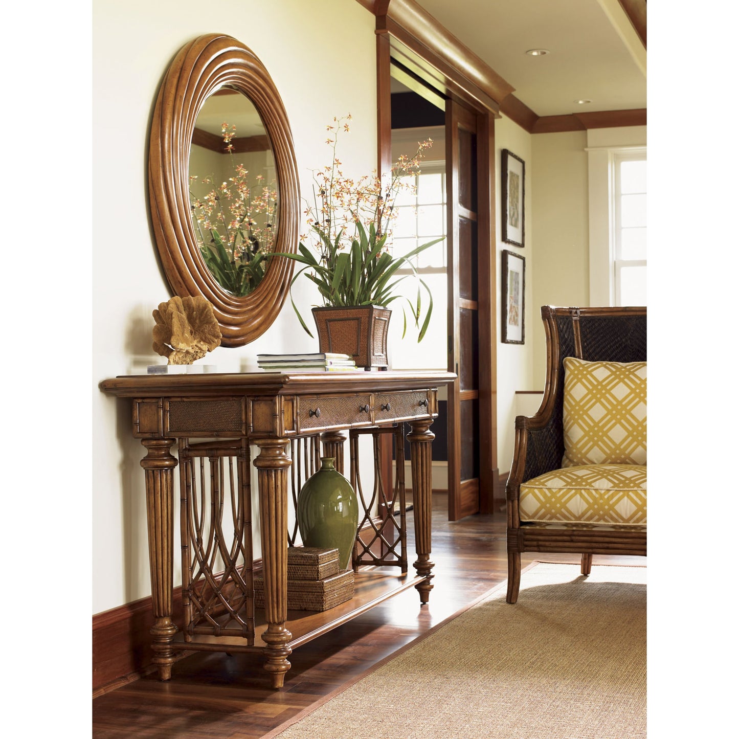 002 SR-836285 | Lifestyle | Nassau Sideboard by Tommy Bahama Home. Made from unique in a traditional style.