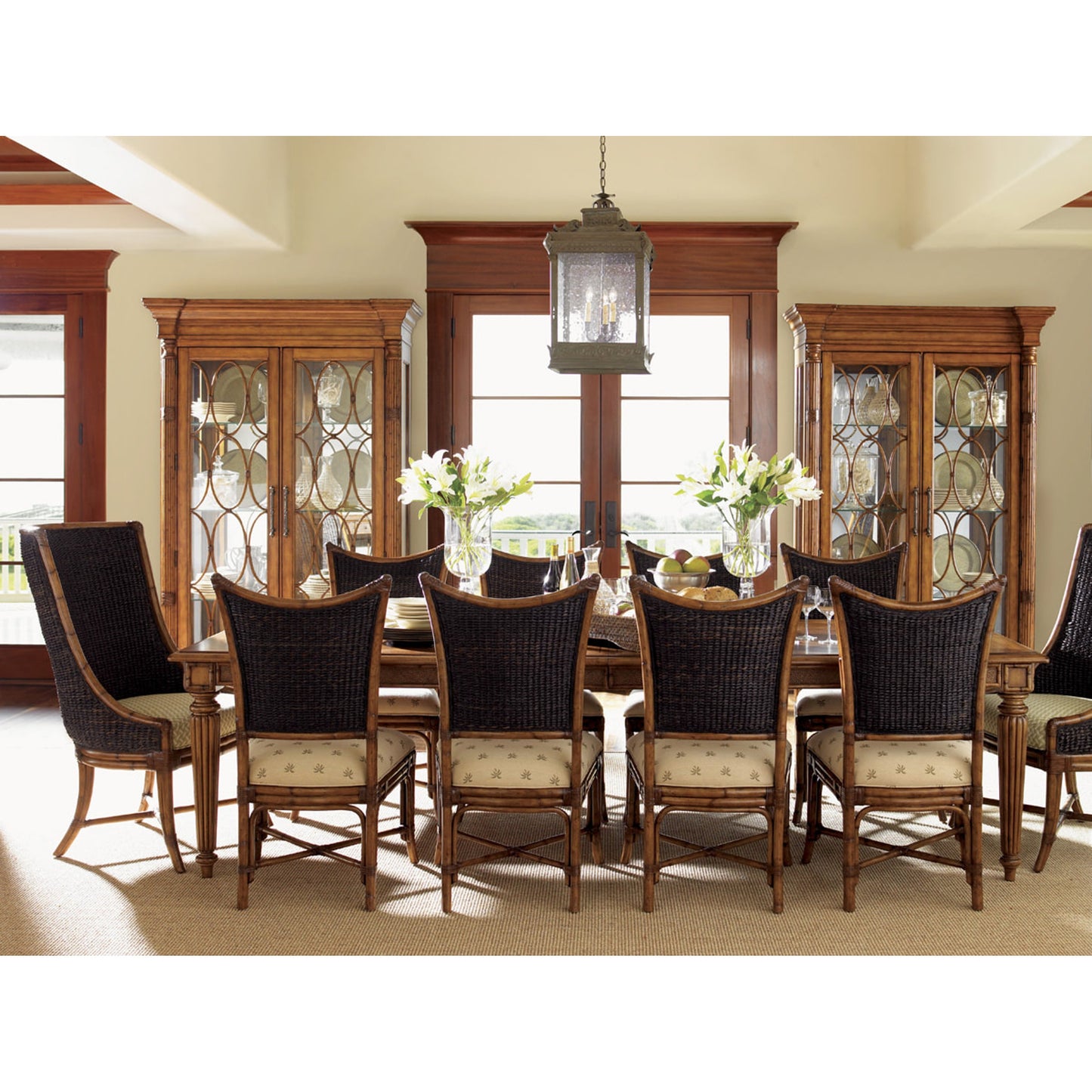 003 SR-836251 | Lifestyle | Mariana Display Cabinet by Tommy Bahama Home. Made from unique in a traditional style.