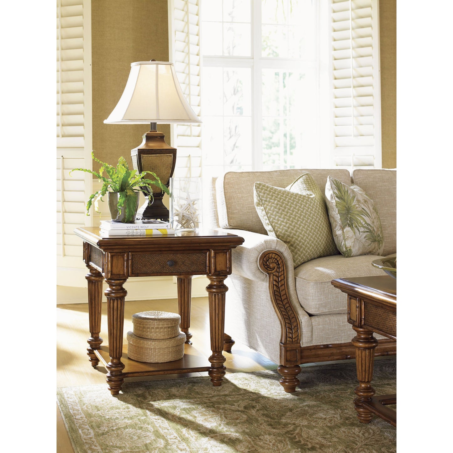 002 SR-835978 | Lifestyle | Boca End Table by Tommy Bahama Home. Made from unique in a traditional style.