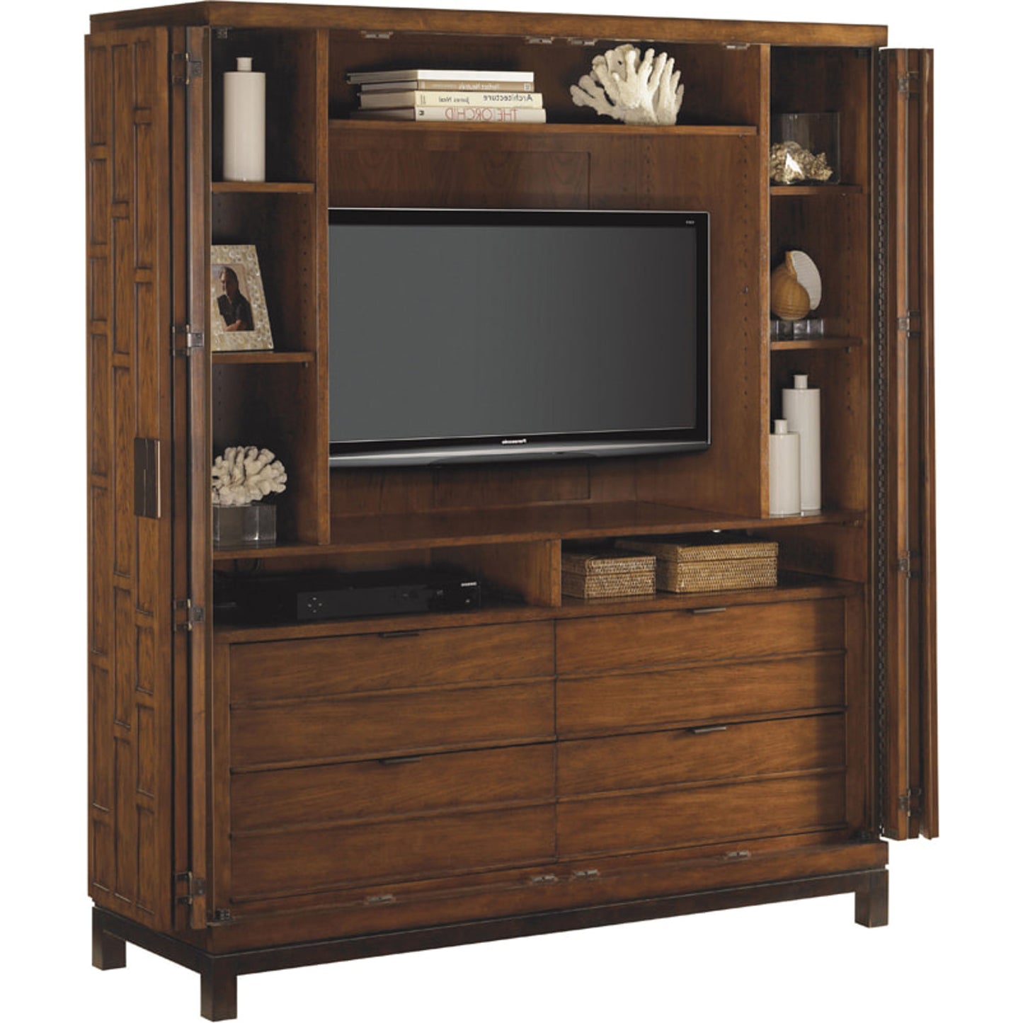 003 SR-836397 | Additional Silo | Samoa Gentlemans Chest by Tommy Bahama Home. Made from unique in a eclectic & global style.