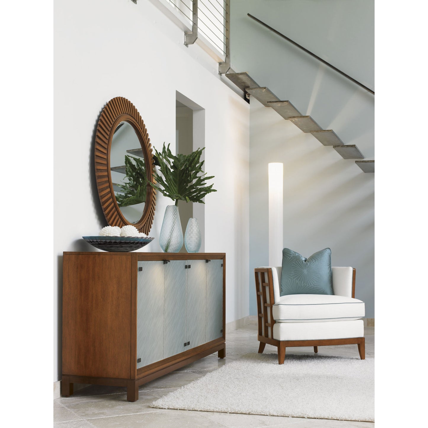 004 SR-836366 | Lifestyle | Reflections Mirror by Tommy Bahama Home. Made from unique in a modern style.