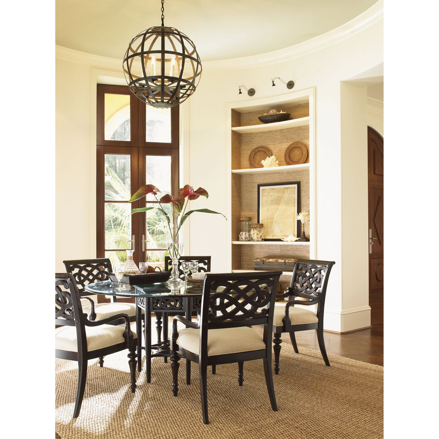 004 SR-836502 | Lifestyle | Sugar and Lace Dining Table by Tommy Bahama Home in ribbon stripe mahogany. Made from unique in a transitional style.