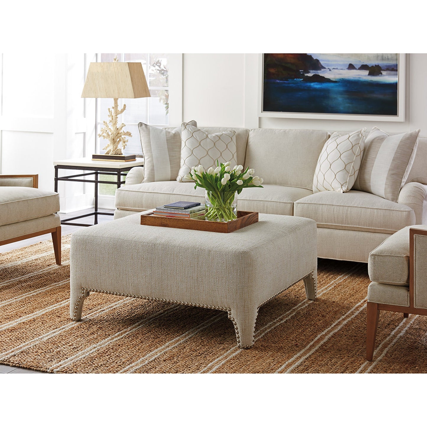 002 SR-835012 | Lifestyle | Sheffield Cocktail Ottoman by Lexington. Made from unique in a transitional style.