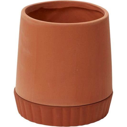 Kadin Pot with Saucer by Accent Decor. Made from ceramic in a cottage & farmhouse style.