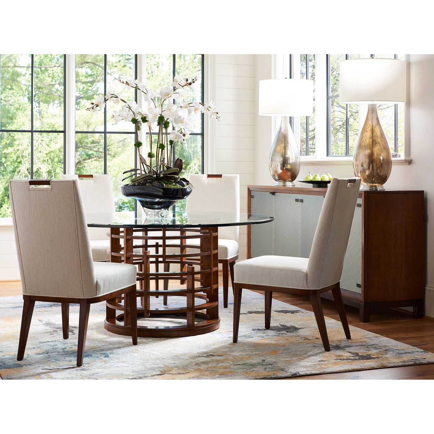 003 SR-836268 | Lifestyle | Meridien Round Dining Table by Tommy Bahama Home. Made from unique in a modern style.