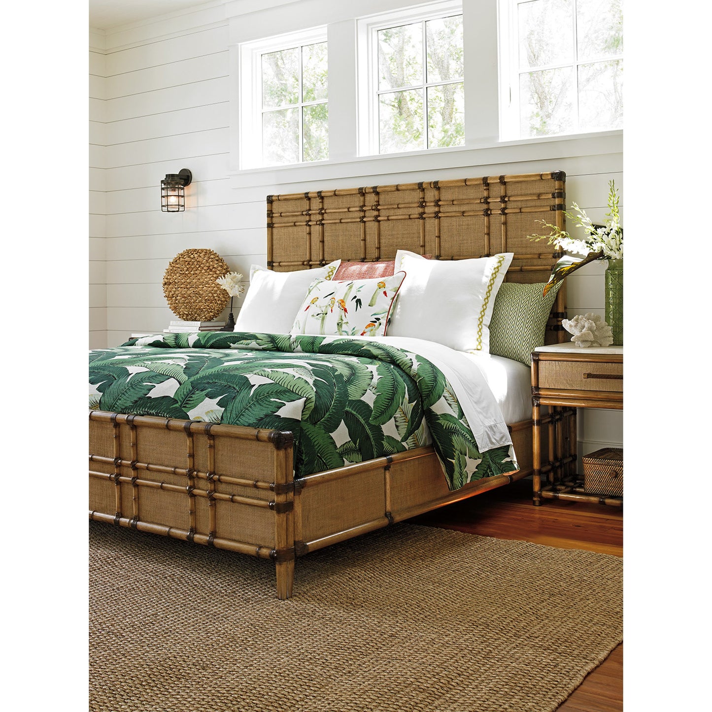 006 SR-836024 | Lifestyle | Coco Bay Panel Bed by Tommy Bahama Home. Made from unique in a coastal style.