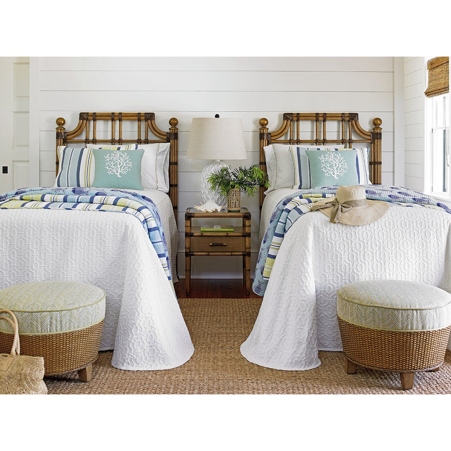 004 SR-835953 | Lifestyle | Bayshore Night Table by Tommy Bahama Home. Made from unique in a coastal style.