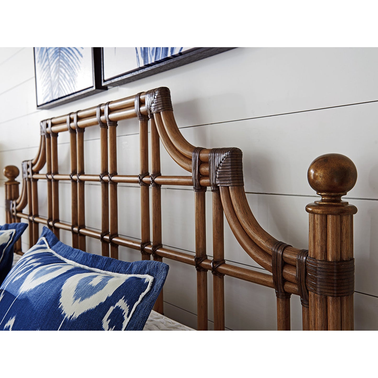 005 SR-836471,SR-836473 | Lifestyle | St. Kitts Rattan Bed by Tommy Bahama Home. Made from unique in a coastal style.