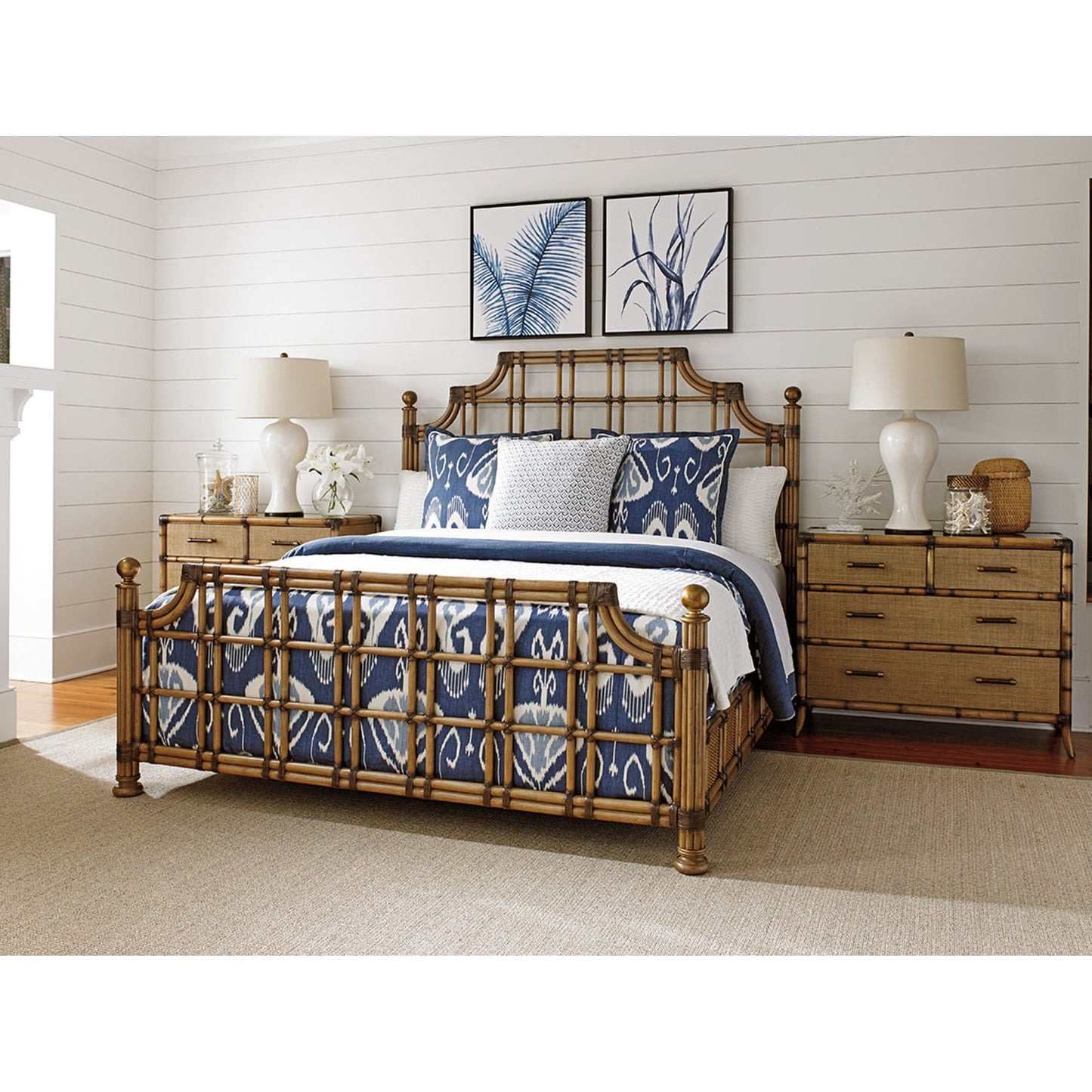 006 SR-836471,SR-836473 | Lifestyle | St. Kitts Rattan Bed by Tommy Bahama Home. Made from unique in a coastal style.