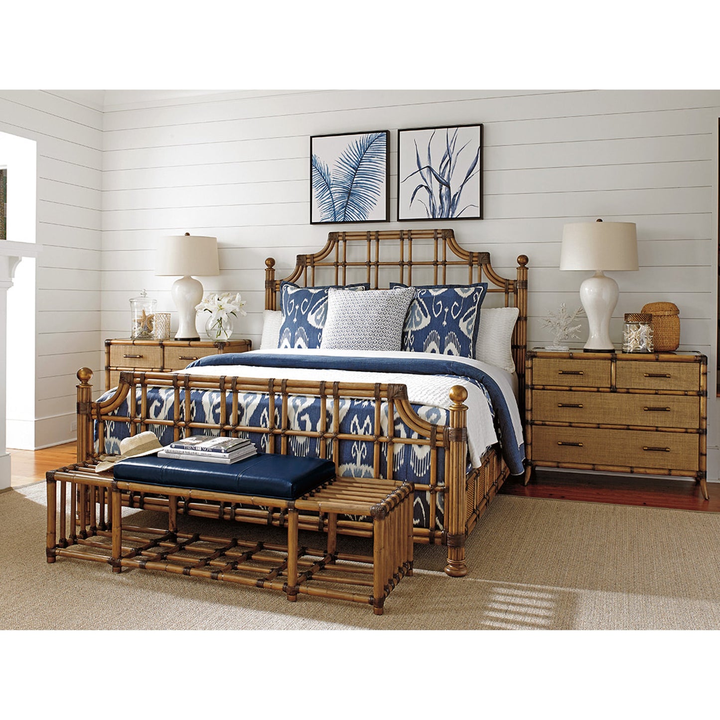 002 SR-836471,SR-836473 | Lifestyle | St. Kitts Rattan Bed by Tommy Bahama Home. Made from unique in a coastal style.