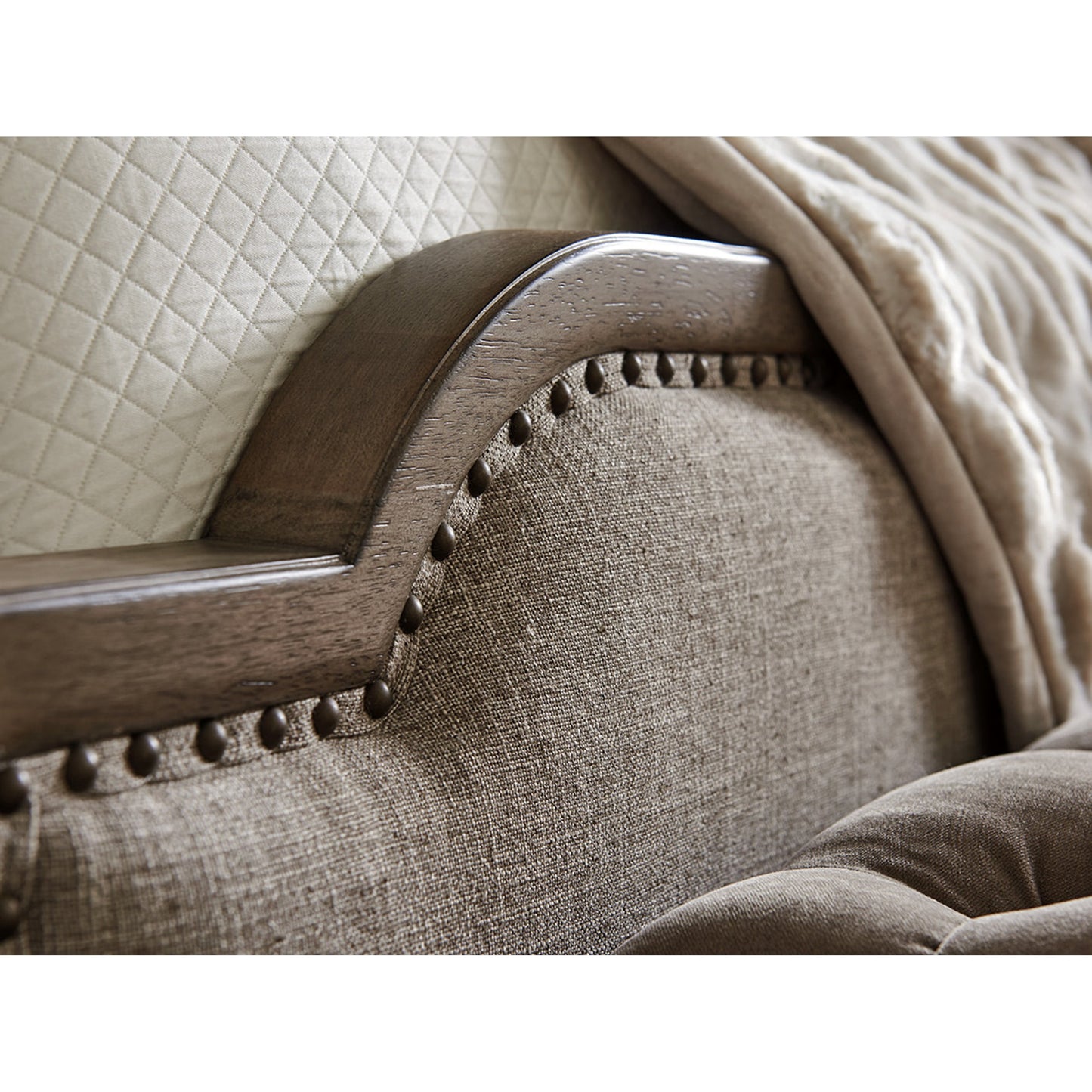 002 SR-836489,SR-836490,SR-836491 | Additional Silo | Stone Harbour Upholstered Bed by Tommy Bahama Home in berwick. Made from unique in a transitional style.