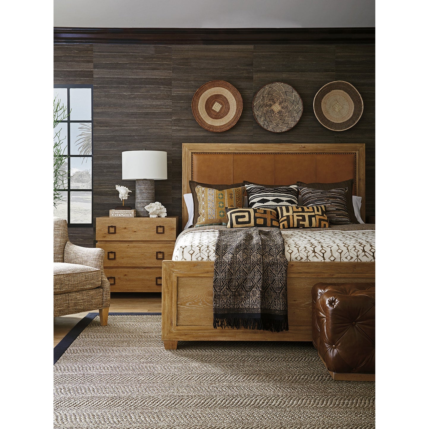 008 SR-836135 | Lifestyle | Hanbury Nightstand by Tommy Bahama Home. Made from unique in a coastal style.