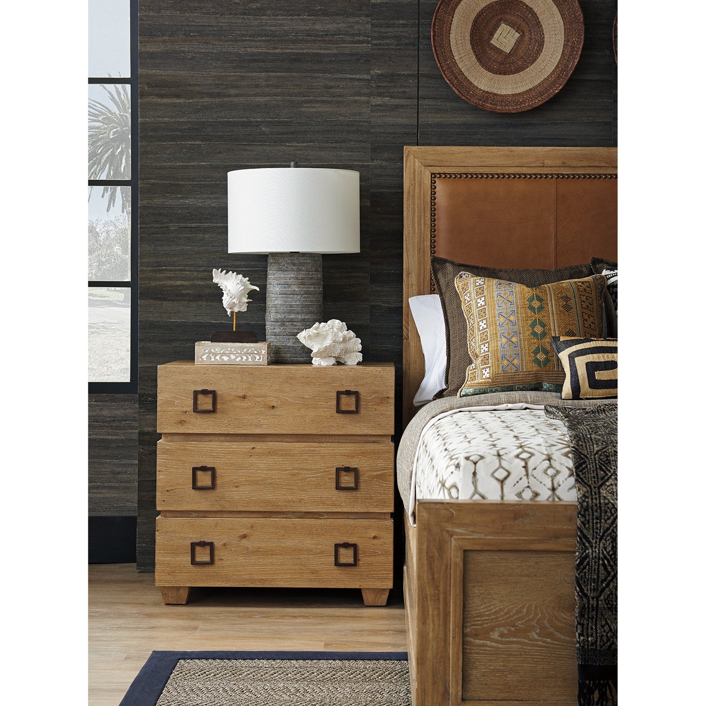 004 SR-836135 | Lifestyle | Hanbury Nightstand by Tommy Bahama Home. Made from unique in a coastal style.
