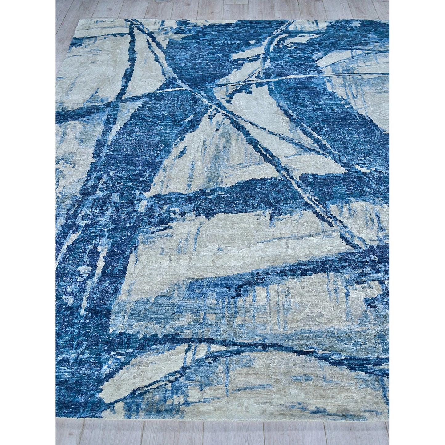 003 SI-2101777,SI-2101778,SI-2101779,SI-2101780,SI-2101781,SI-2101782 | Closeup | Floor Art 5709 Rug by Exquisite Rugs in ivory, dark blue. Made from bamboo silk in a unique style.