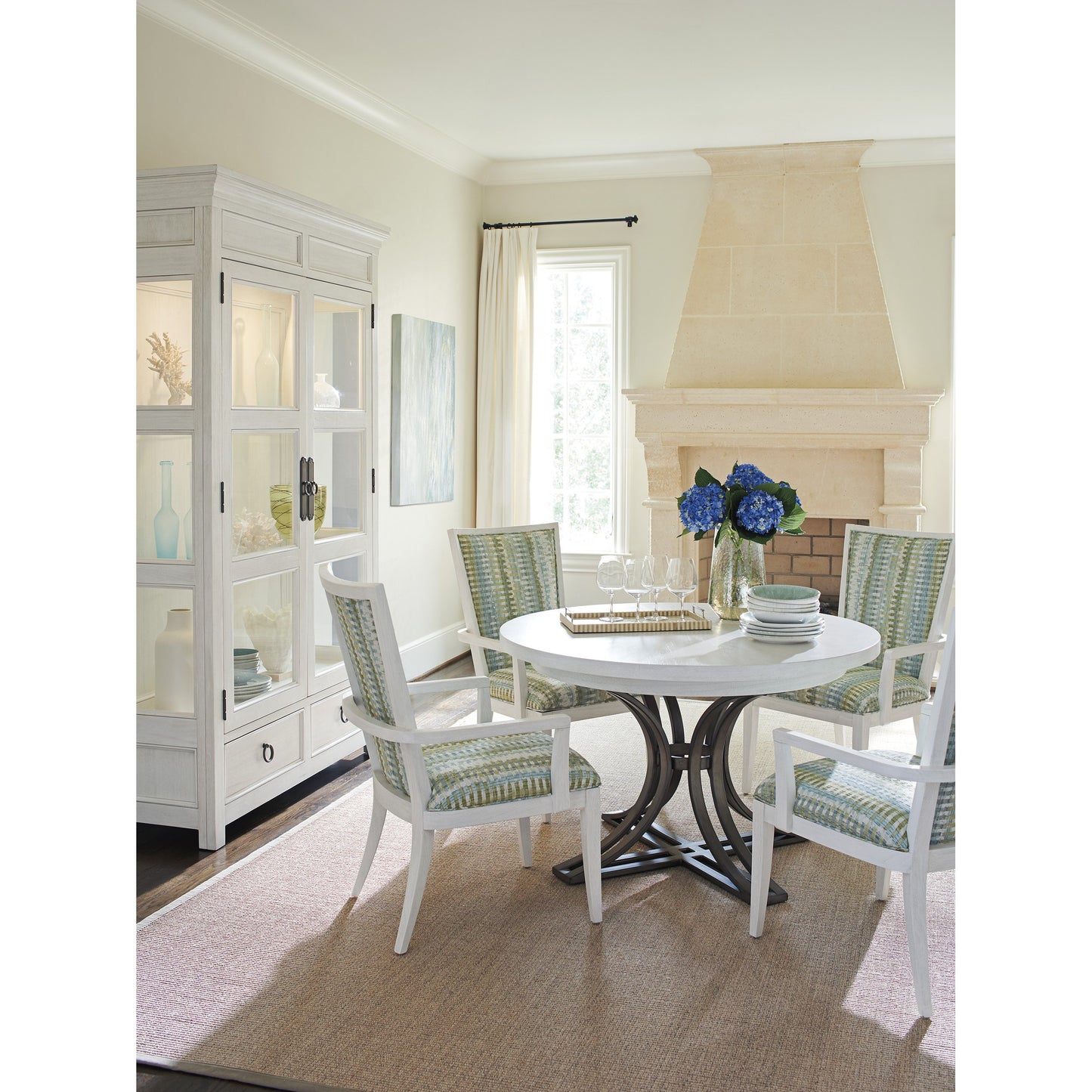 004 SR-836258 | Lifestyle | Marsh Creek Round Dining Table by Tommy Bahama Home in pewter. Made from unique in a modern style.