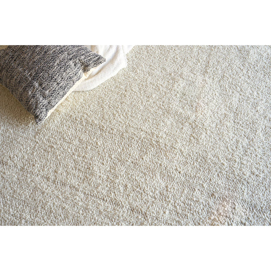 Ferretti 5753 Rug by Exquisite Rugs in ivory. Made from new zealand wool in a unique style.