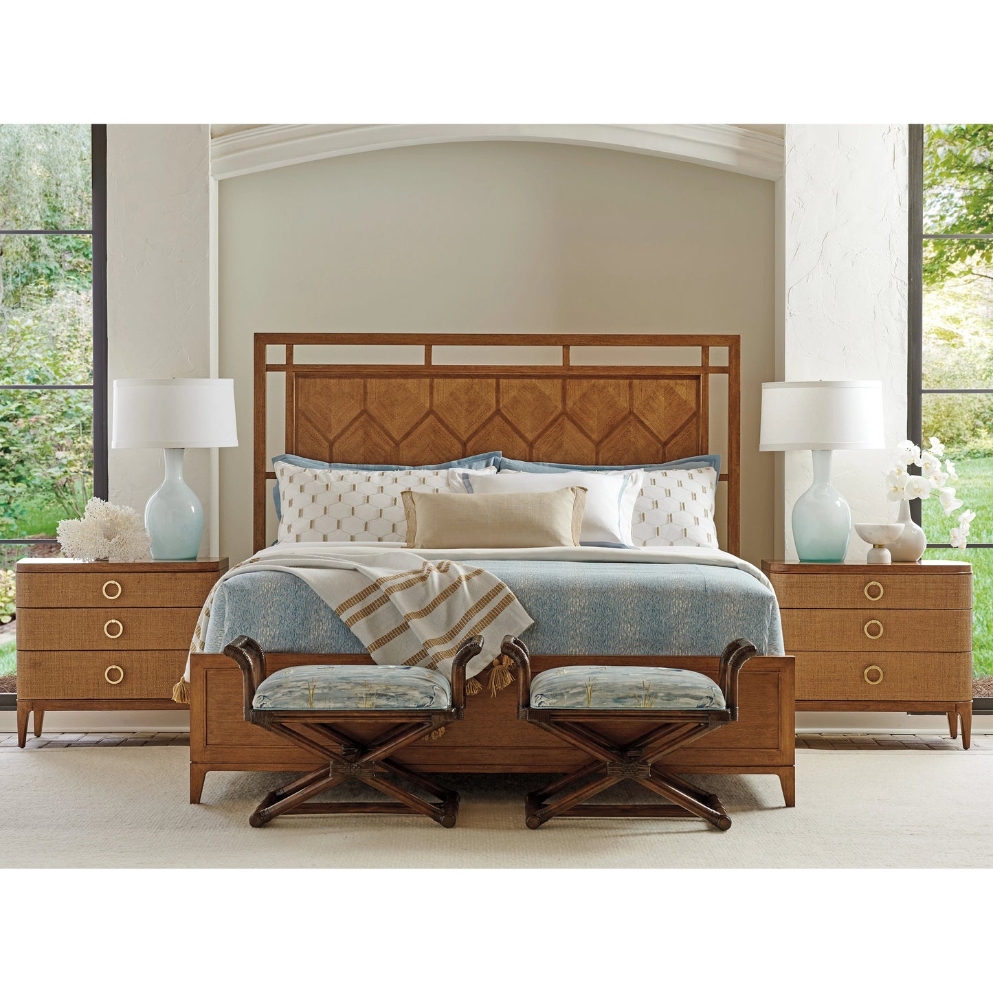003 SI-1962861 | Lifestyle | Echo Beach Bench by Tommy Bahama Home in palm coast. Made from unique in a transitional style.