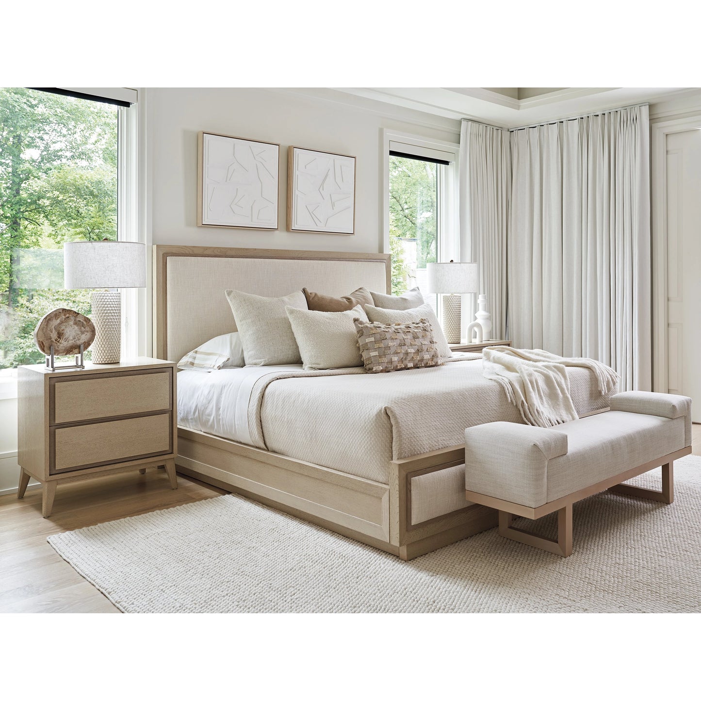 006 SI-2136870,SI-2136873 | Lifestyle | Grayson Upholstered Bed by Tommy Bahama Home in sand drift. Made from unique in a modern style.