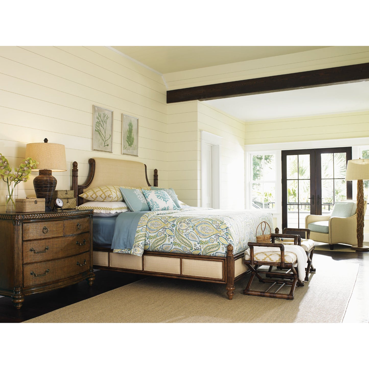 005 SR-836440 | Lifestyle | Silver Sands Bachelors Chest by Tommy Bahama Home. Made from unique in a traditional style.