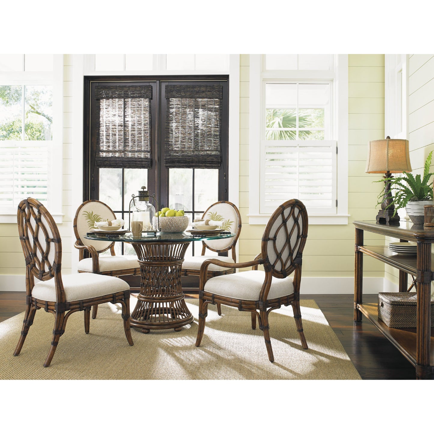 007 SR-835930 | Lifestyle | Aruba Dining Table by Tommy Bahama Home. Made from unique in a coastal style.
