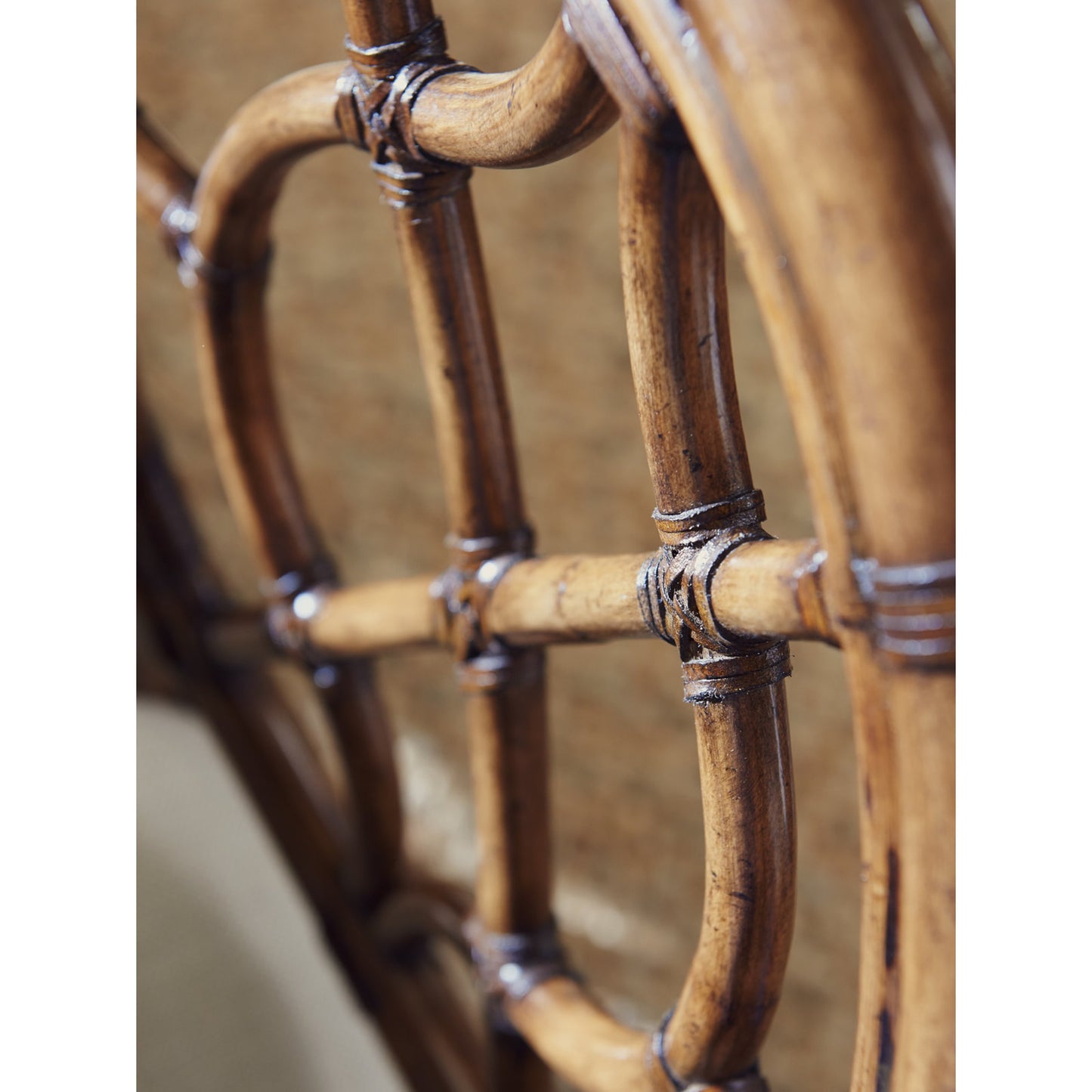002 SR-836011 | Additional Silo | Cedar Key Oval Back Side Chair by Tommy Bahama Home. Made from unique in a coastal style.