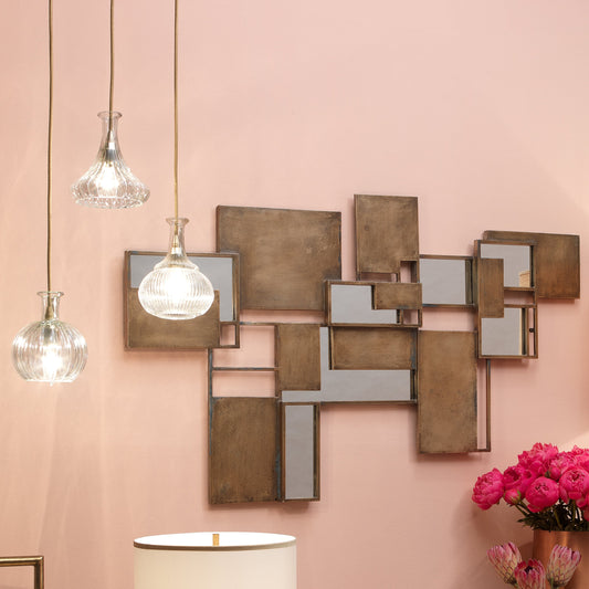 Sophia Carafe Pendant by Jamie Young in clear. Made from glass in a transitional style.