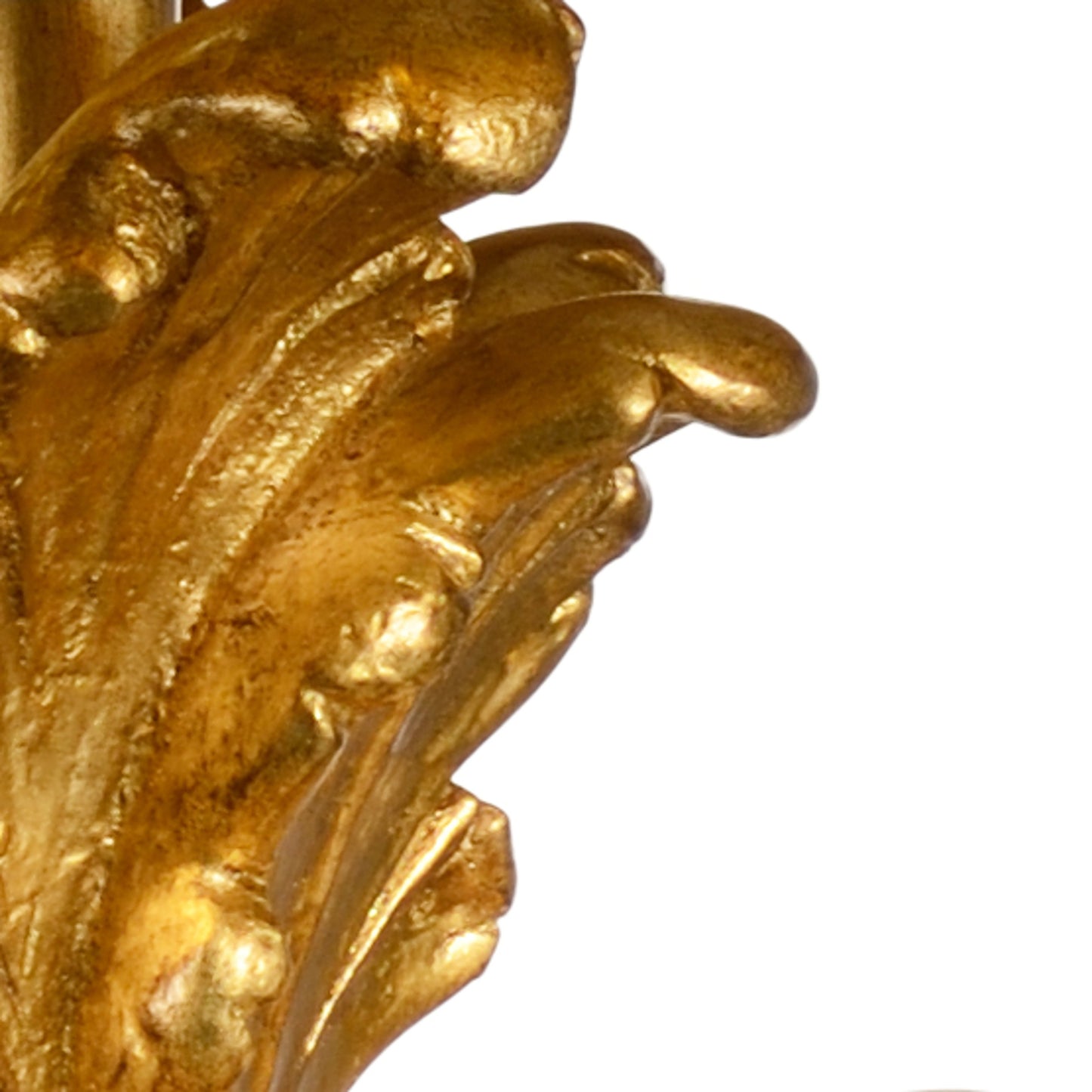 004 SR-385921 | Closeup | Mar-A-Lago Lamp by Wildwood in antique gold leaf, black, antique gold leaf. Made from composite in a transitional style.