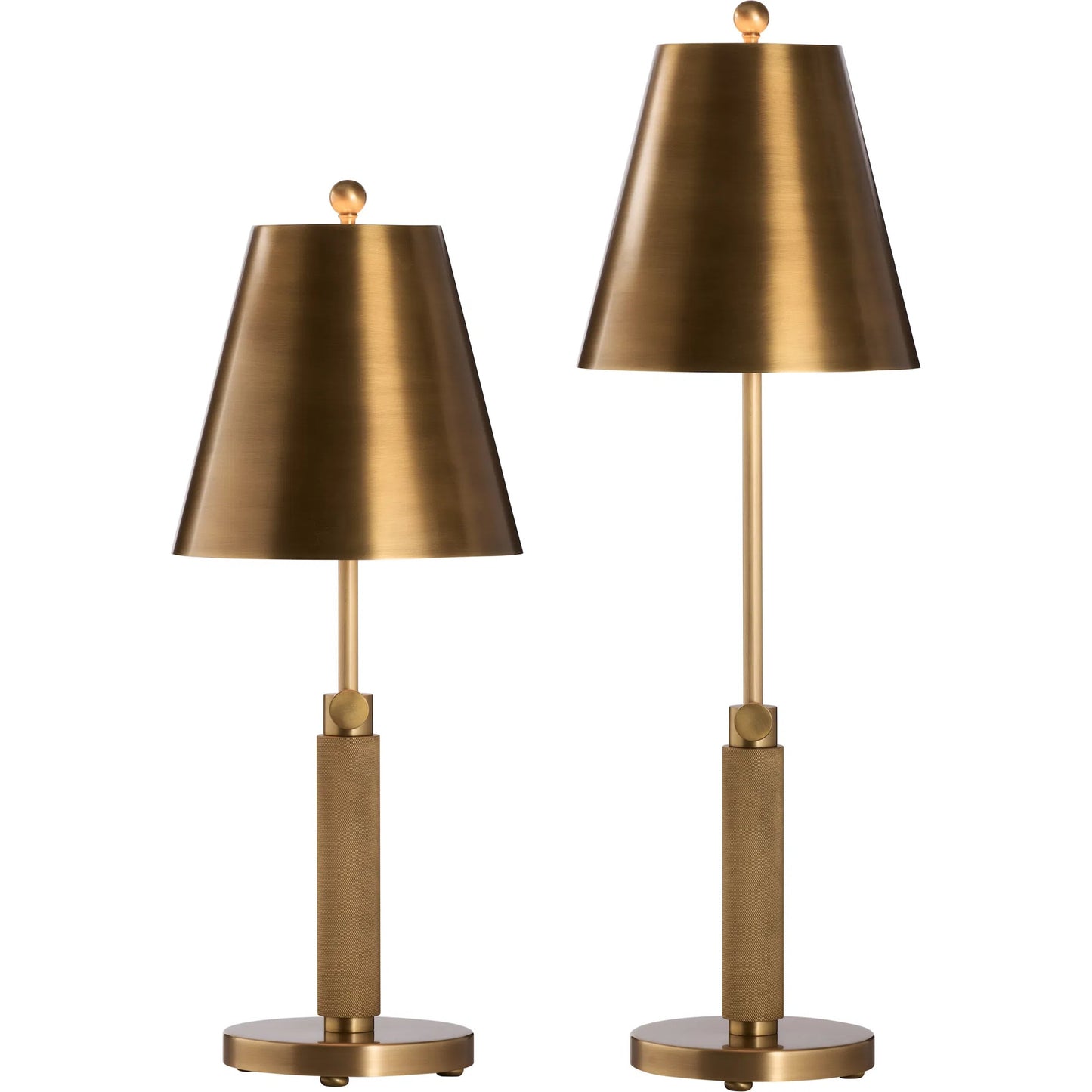 002 SI-2388069 | Additional Silo | Woodbury Table Lamp by Wildwood in antique brass. Made from unique in a unique style.