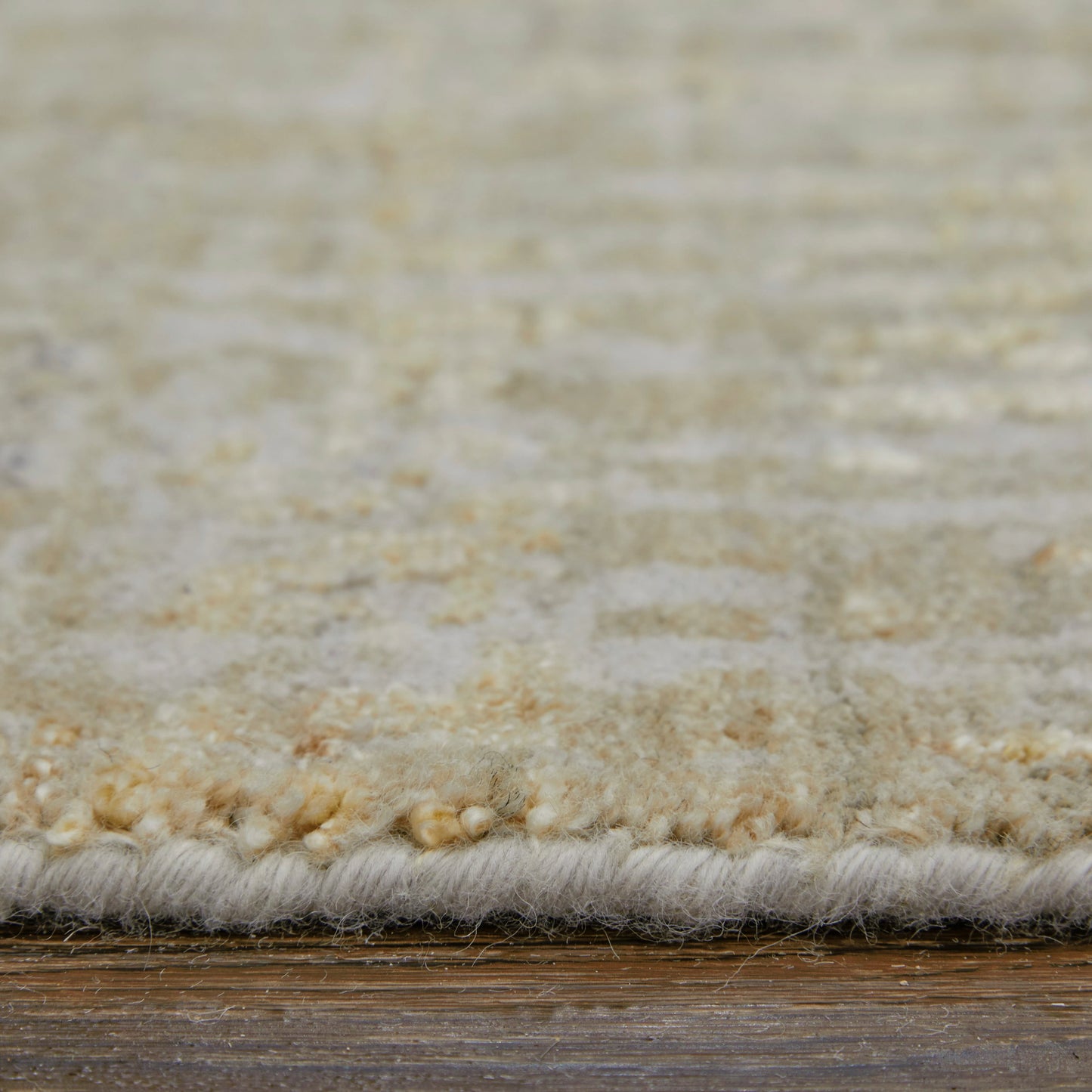 004 SI-2158800,SI-2158801,SI-2158802,SI-2158803,SI-2158804,SI-2158805,SI-2158806,SI-2158807 | Closeup | Eastfield Rug - EAS69FRF by Feizy in yellow, ivory, gold. Made from viscose, wool in a unique style.