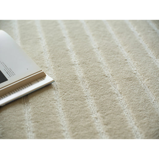 Amani Modern Rug by Exquisite Rugs. Made from silky nylon in a
