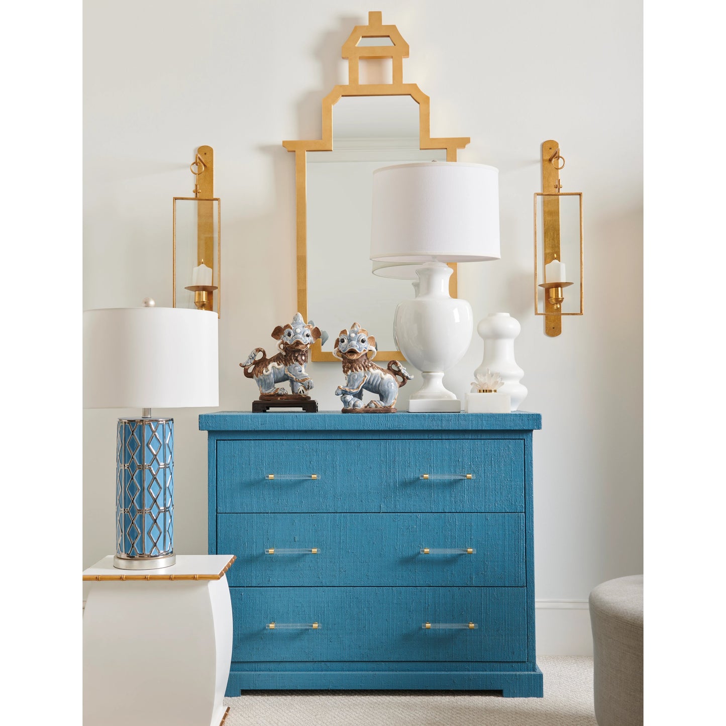 003 SR-382892 | Additional Silo | Greenwich Ceramic Lamp by Chelsea House in white glaze. Made from ceramic, porcelain in a transitional style.