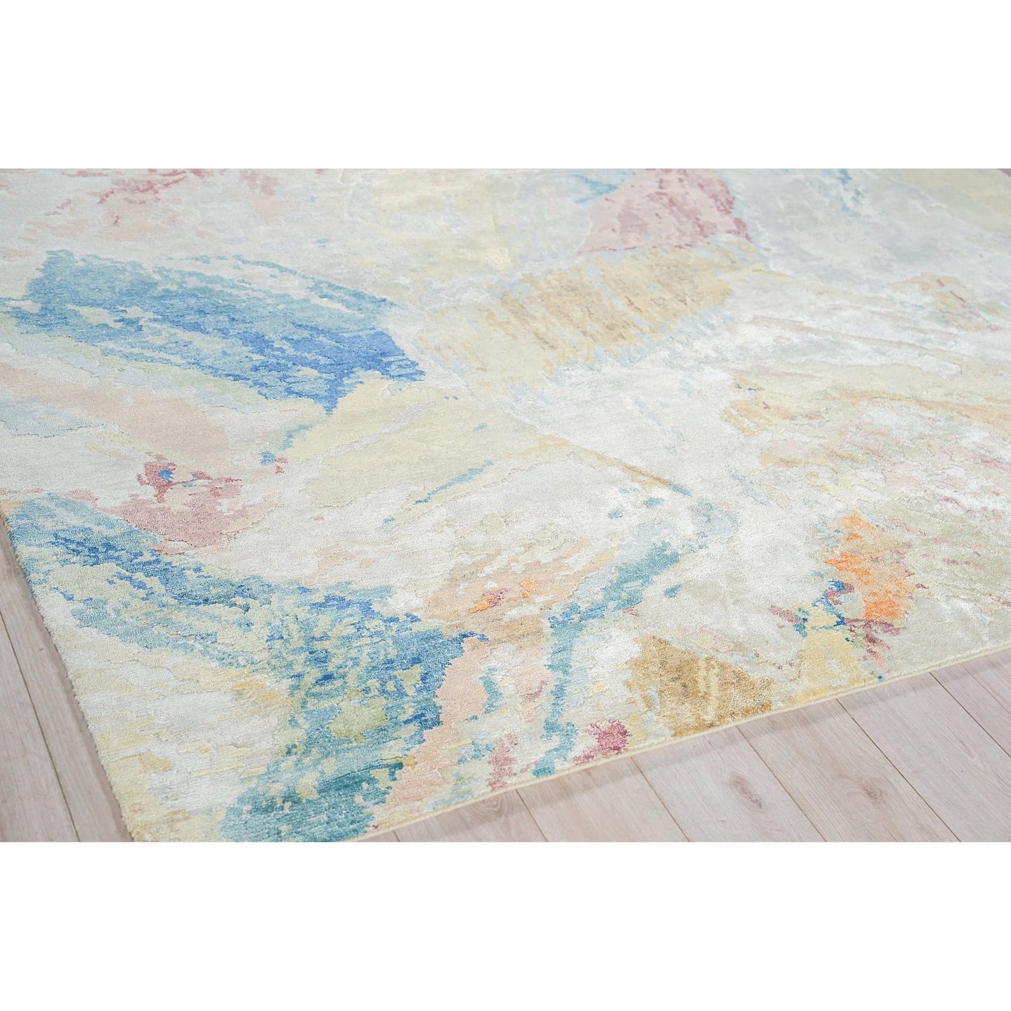 004 SI-2222806,SI-2222807,SI-2222808,SI-2222809,SI-2222810,SI-2222811,SI-2293967,SI-2385376 | Closeup | Floor Art Rug VI by Exquisite Rugs in silver, blush. Made from bamboo silk in a unique style.