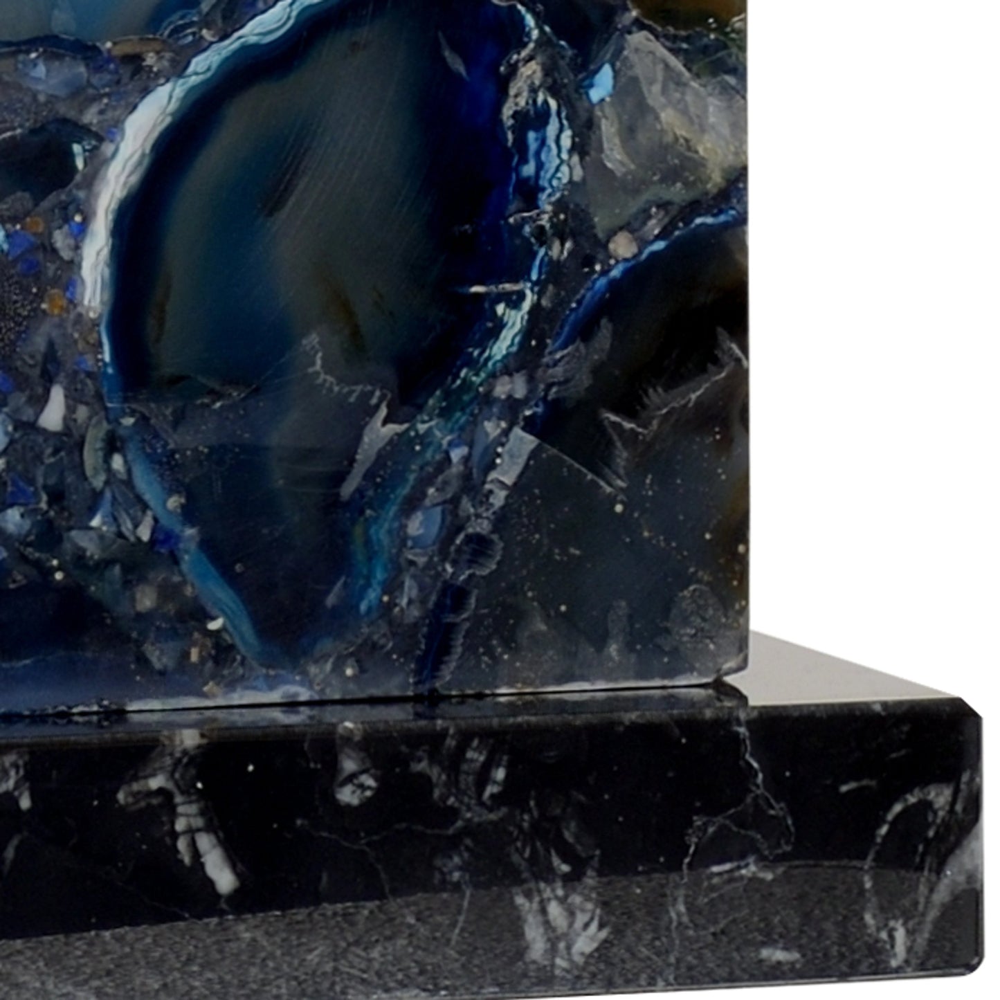 002 SR-381857 | Additional Silo | Agate Lamp by Chelsea House in blue, black. Made from stone in a coastal style.