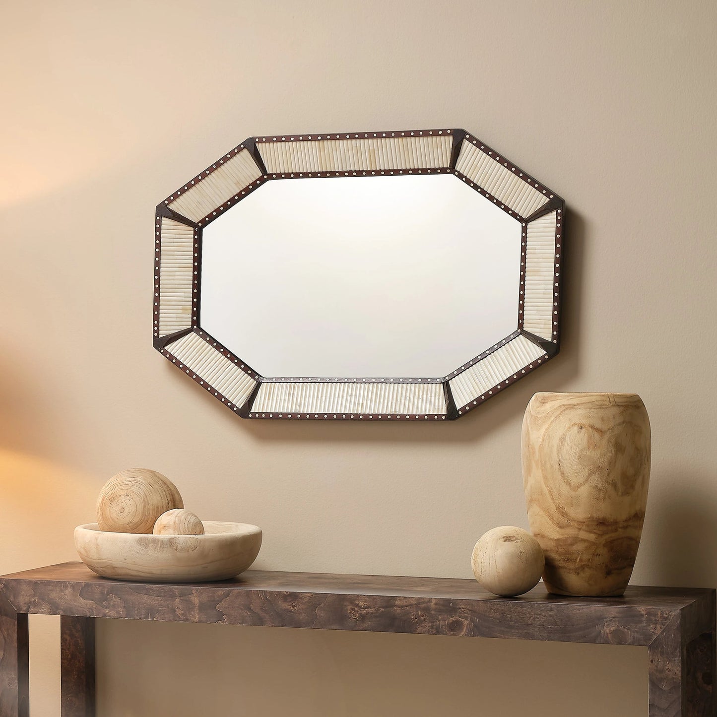 005 SI-2146407 | Lifestyle | Colony Mirror by Jamie Young in off white. Made from mango wood, camel bone, mdf, mirror in a cottage & farmhouse style.