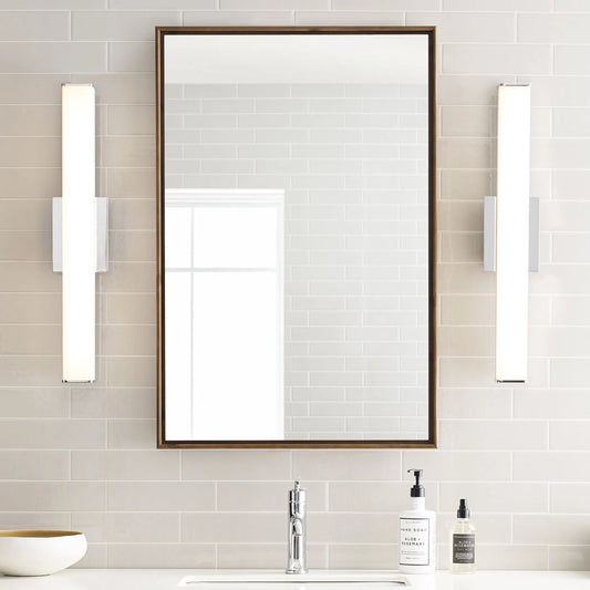 Lynn Bath by Tech Lighting. Made from glass in a modern style.