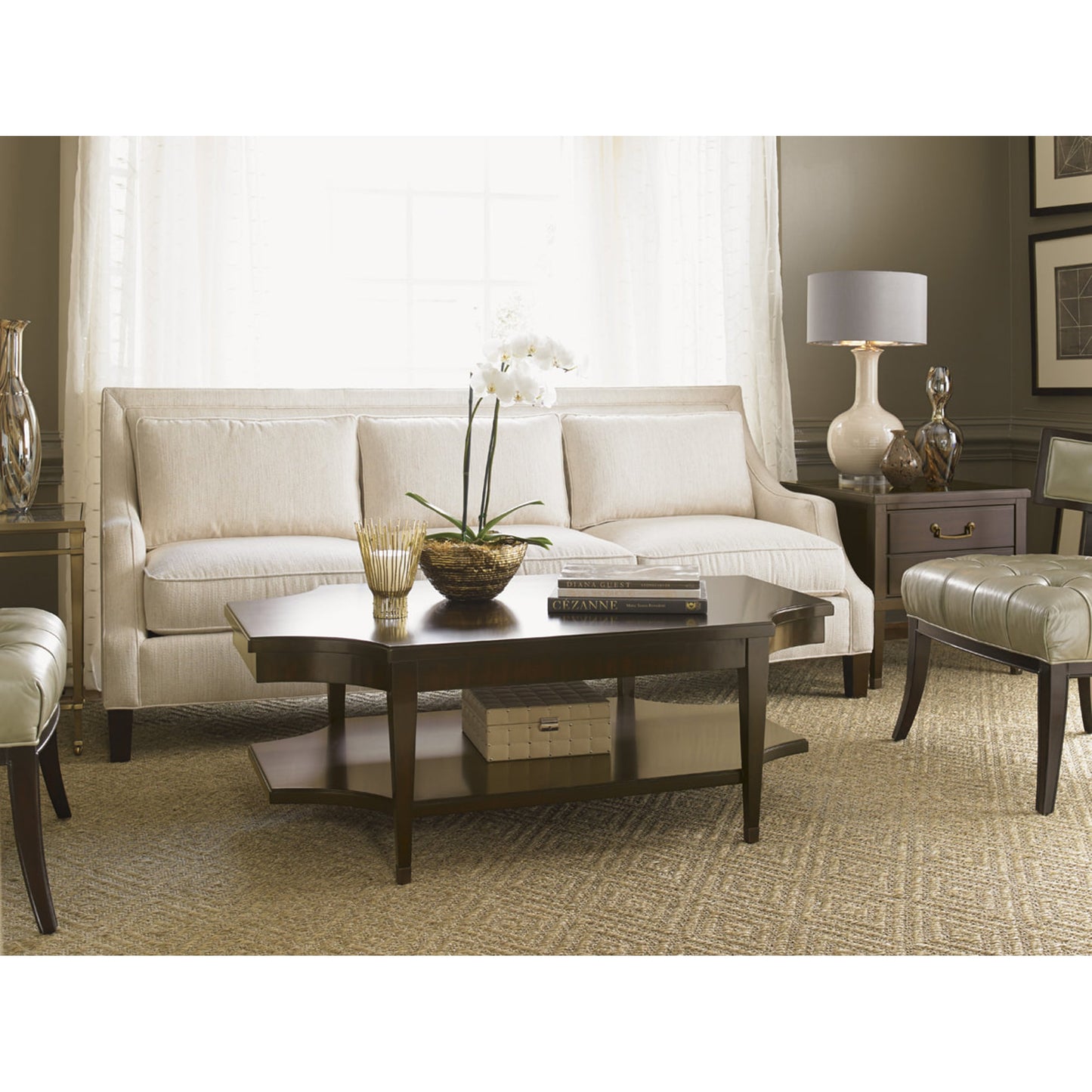 005 SR-835620 | Lifestyle | Richmond Rectangular Cocktail Table by Lexington in ribbon stripe mahogany. Made from unique in a traditional style.