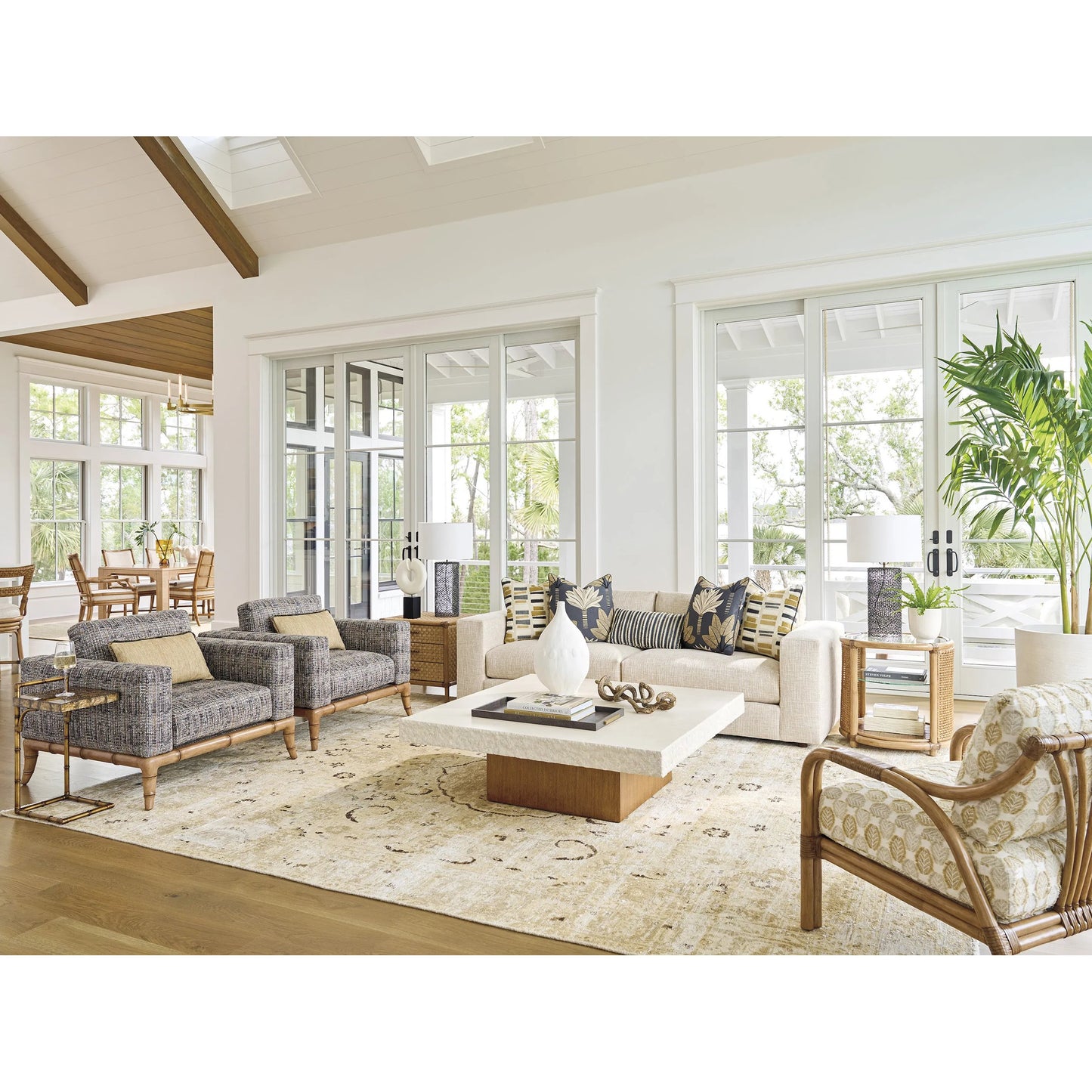 007 SI-2243969 | Lifestyle | Tortuga Round End Table by Tommy Bahama Home in sunwashed. Made from unique in a unique style.