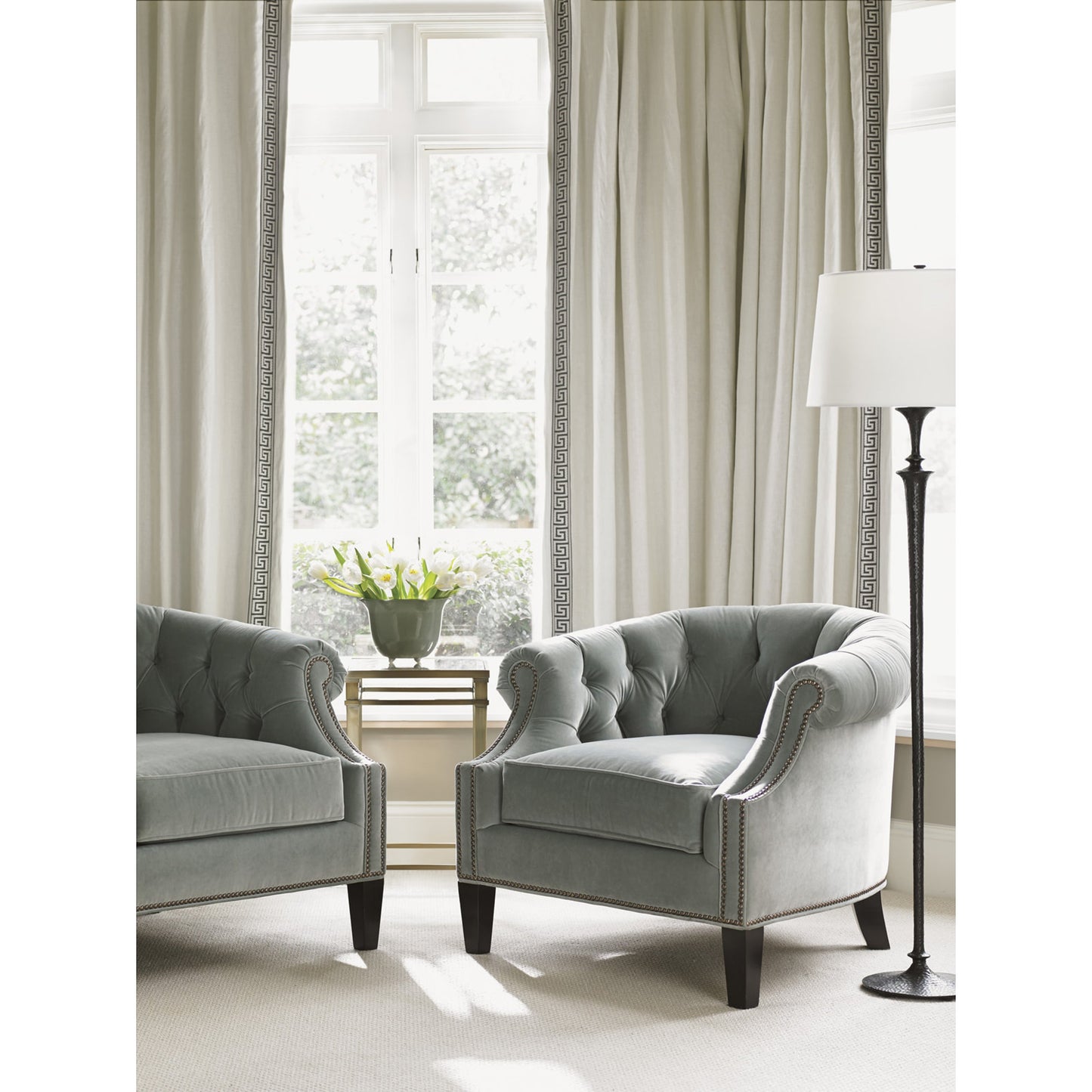 004 SR-835461 | Lifestyle | Kendrick Chair by Lexington. Made from unique in a transitional style.