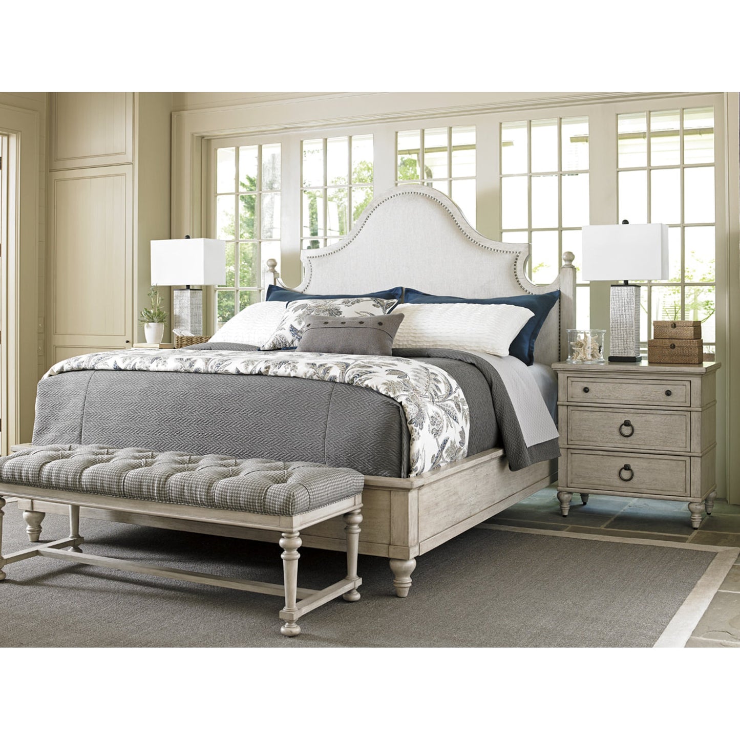 004 SR-835086,SR-835087,SR-835088 | Lifestyle | Arbor Hills Upholstered Bed by Lexington. Made from unique in a traditional style.