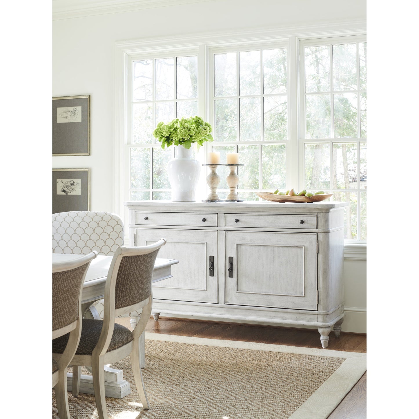 010 SR-835574 | Lifestyle | Oakdale Buffet by Lexington. Made from unique in a transitional style.